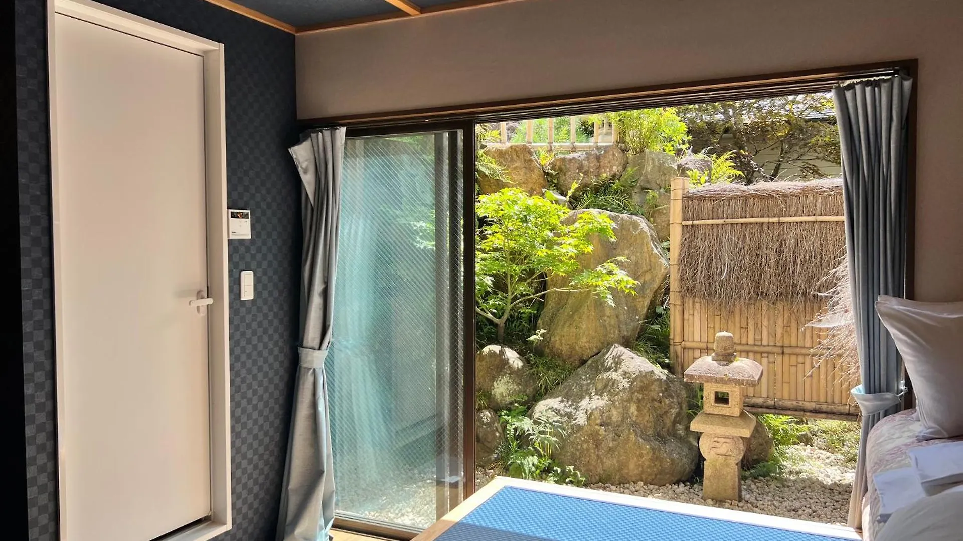 Onsen & Garden -Asante Inn- Hakone Guest house