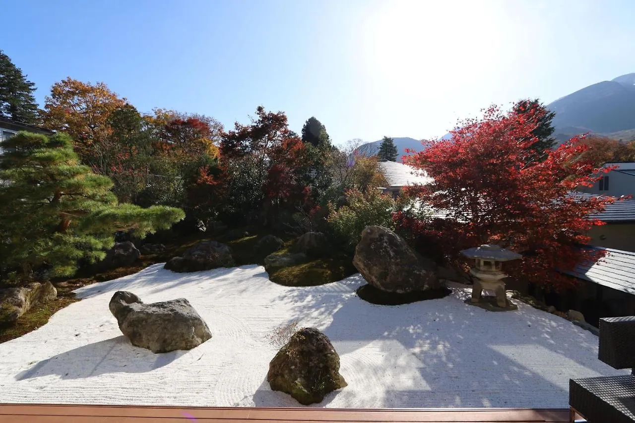 Guest house Onsen & Garden -Asante Inn- Hakone