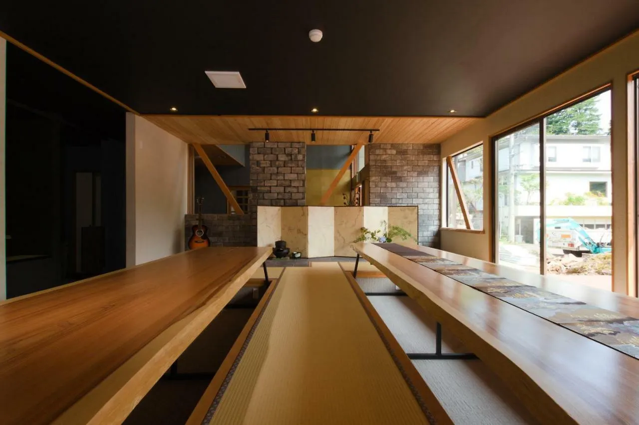 Onsen & Garden -Asante Inn- Hakone Vendégház