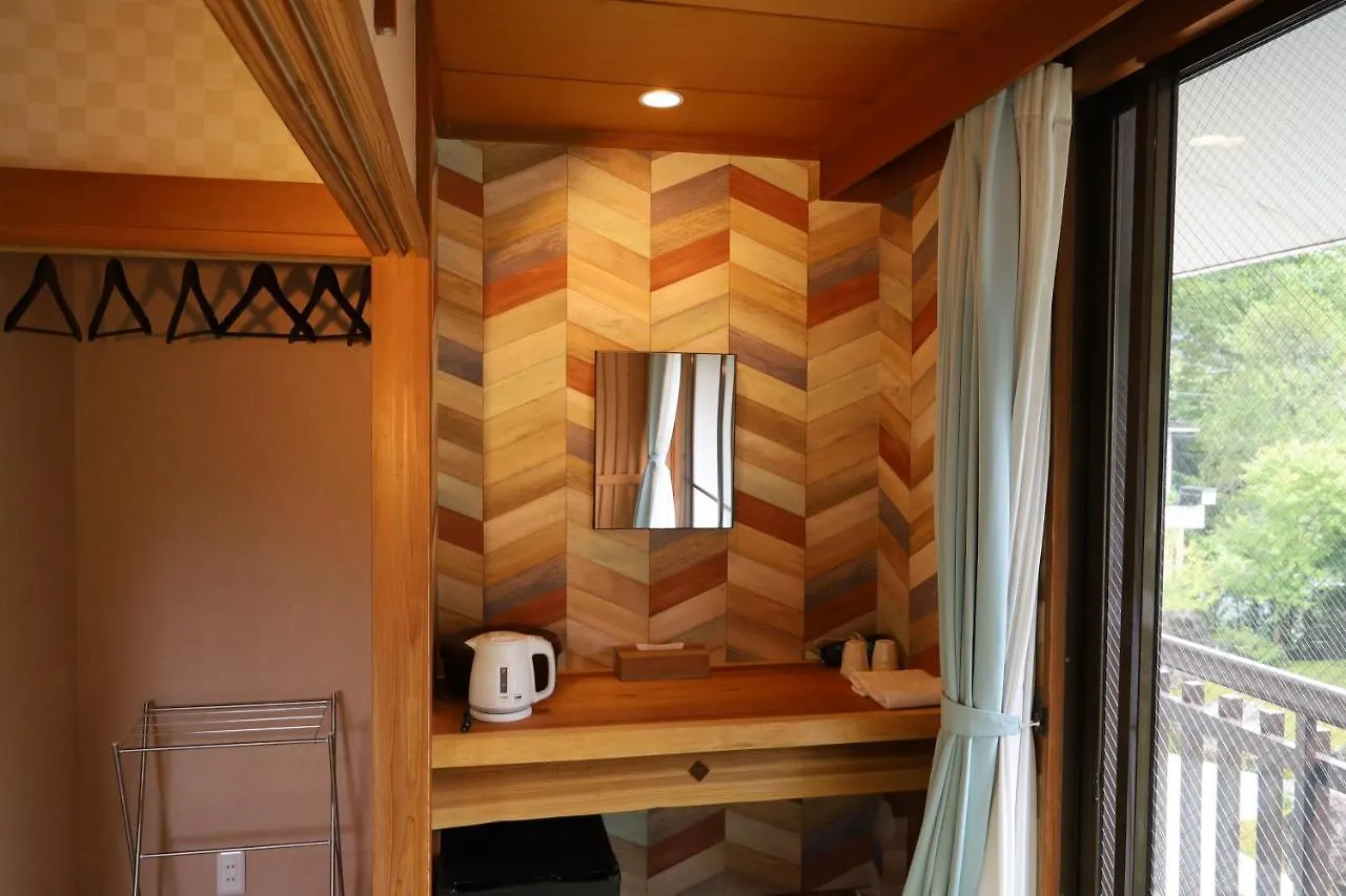 Onsen & Garden -Asante Inn- 箱根 0*,