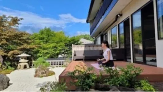 招待所 Onsen & Garden -Asante Inn- 箱根